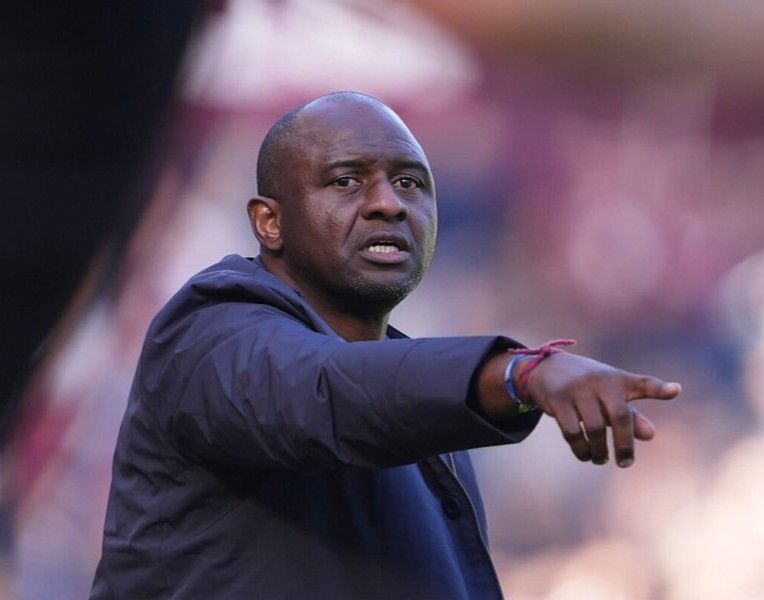 FtMdjO7AqpjLGF5Xsq1GcLrfdJKN